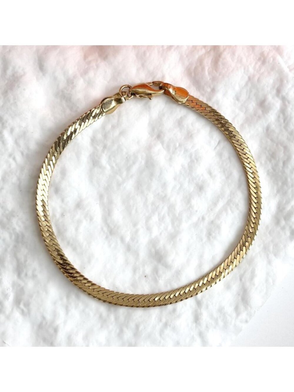 Gold Toned Herringbone Chain Minimalist 80's Vintage Bracelet